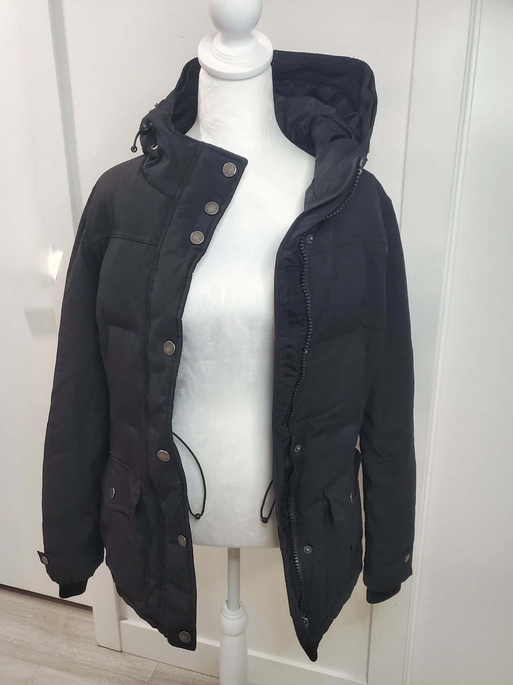 Vintage Y2K Eckored Black Hooded Mid-Length Puffer Parka - Picture 3 of 8